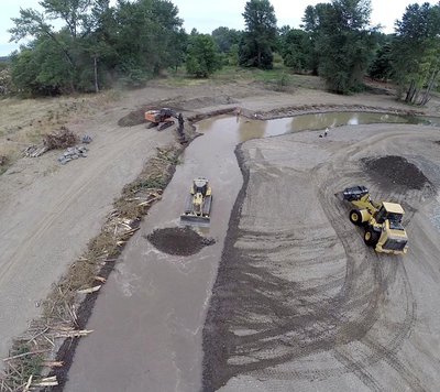 Wildish Construction creates a new side channel at CARP. Photo courtesy River Design Group.