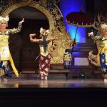 Bonnie Simoa and Erin Elder perform at the Bali Arts Festival June 2014. Photo by John Watson.