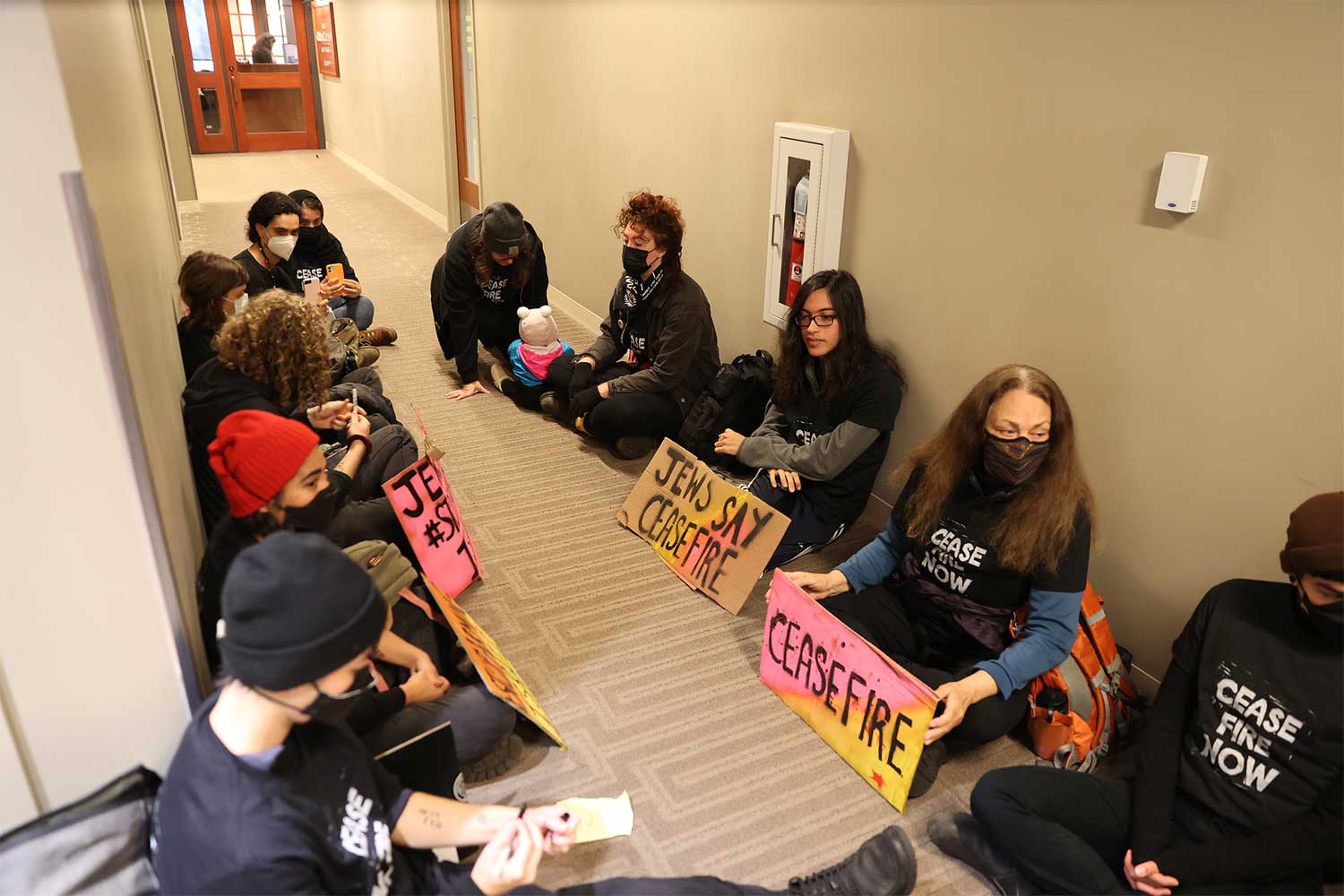 Eugene protesters demand a cease fire in gaza eugene weekly