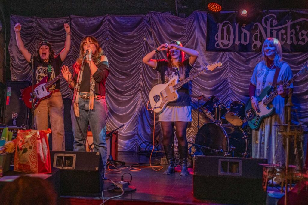 Eugene Weekly – We've got issues.