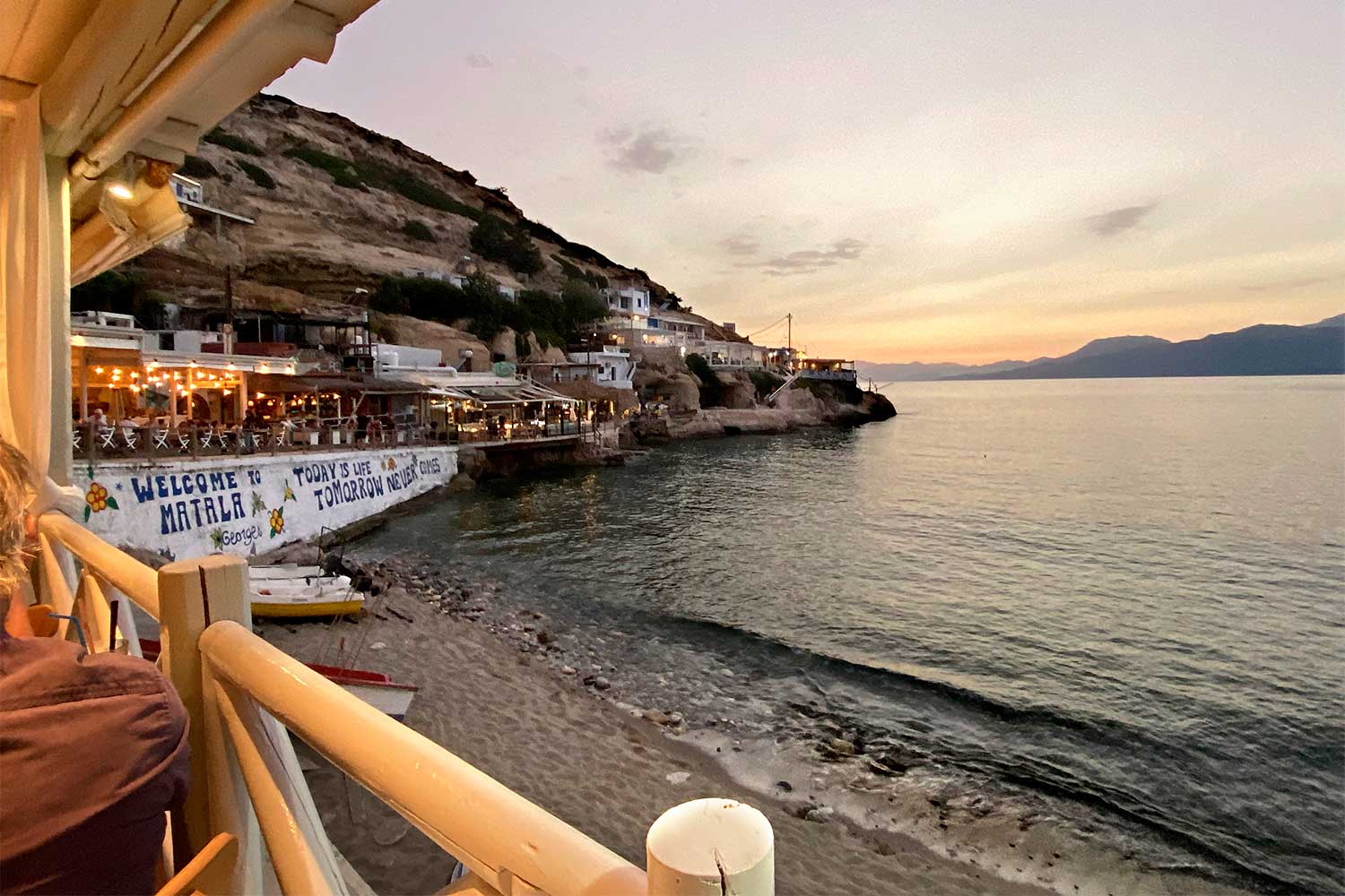 20250206greece-Matala-beach-at-sunset-from-one-of-the-20-taverna-restaurants