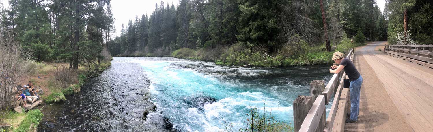 20251002outdoors-Metolius-River-Wizard-Falls-from-bridge-at-hatchery