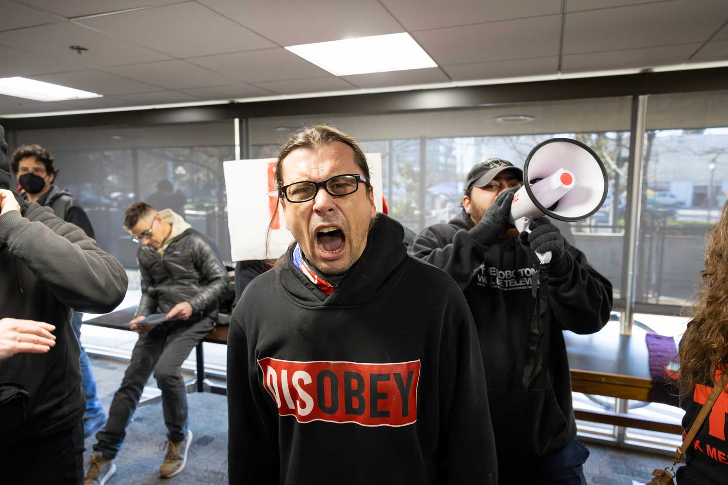 20260129extra-04_24-ICE_1