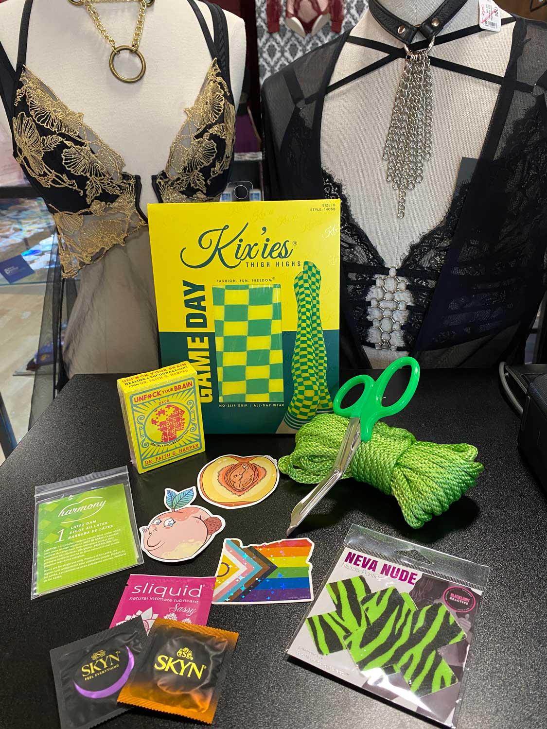 20260205cs-As-You-Like-It_Interior2